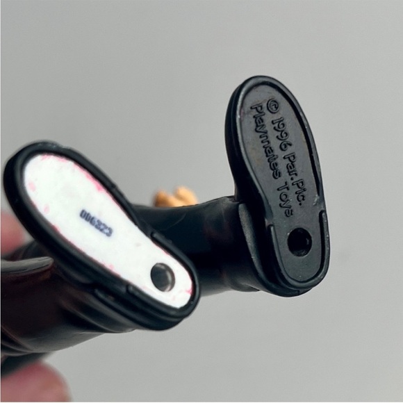 Vintage Captain Jean Luc Picard & William Riker First Contact 1996 Action Figure - Picture 7 of 7